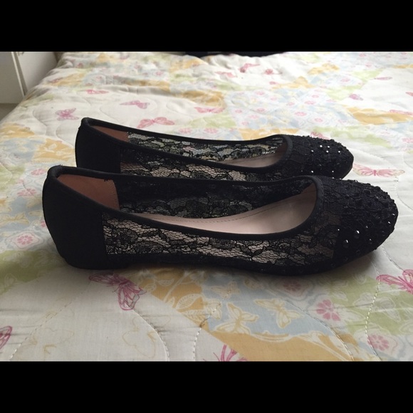 Black flats - Picture 2 of 3